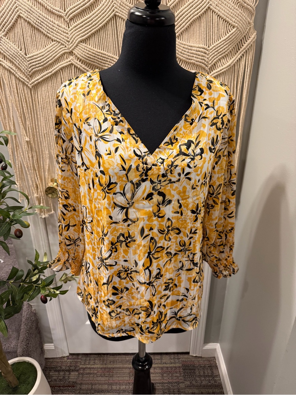 Adrienne Vittadini Yellow and Black Floral V-Neck Tunic